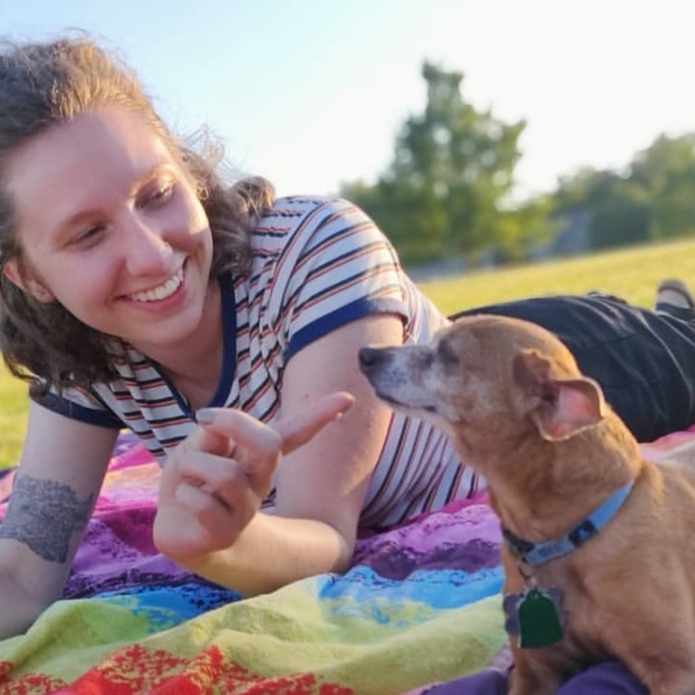 Meet your Posher, Emma